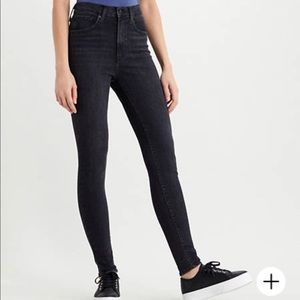 Black Levi Mile High Super Skinny Jeans